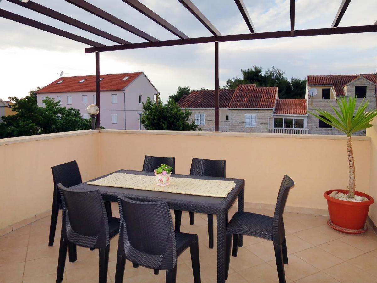 Apartment Mira By Interhome Mirce Exterior foto